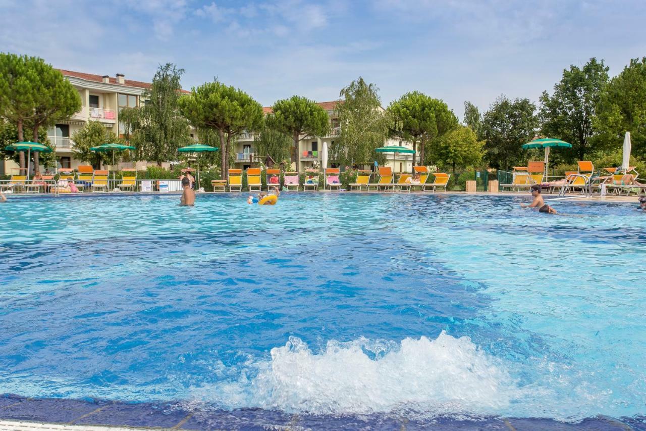 カオルレOlmi Lido Altaneaアパートメント エクステリア 写真