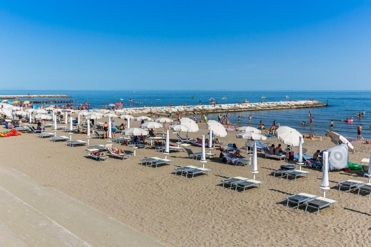 カオルレOlmi Lido Altaneaアパートメント エクステリア 写真